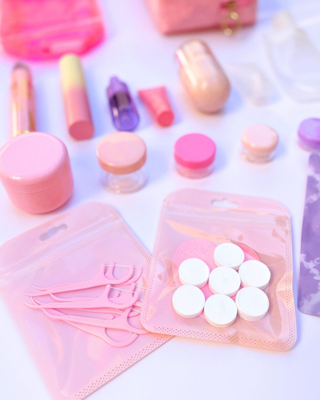 LOLA Essentials Refillable Travel Kit - Pink